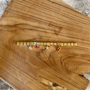 Charm de concha naranja