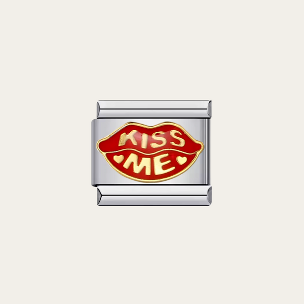 Charm Kiss Me
