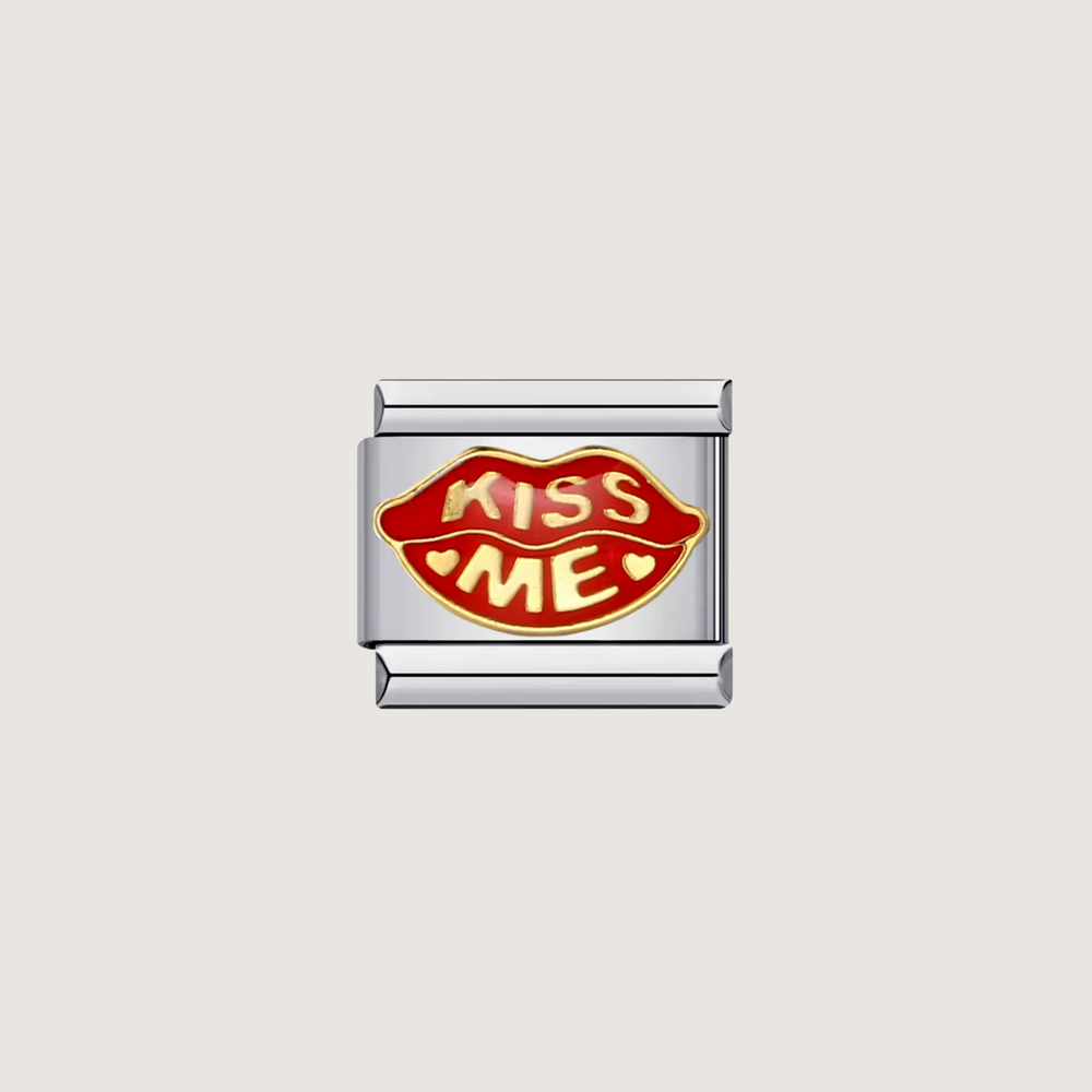 Charm Kiss Me