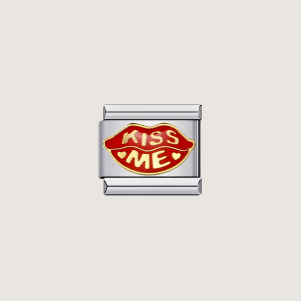 Charm Kiss Me